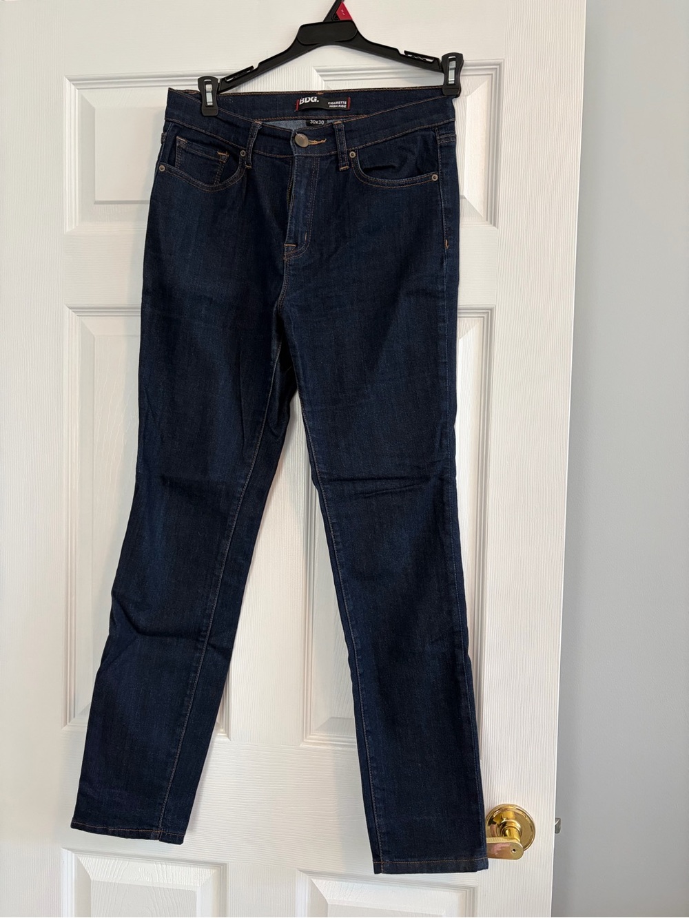 BDG Dark Blue Cigarette High Rise Jeans in EUC
